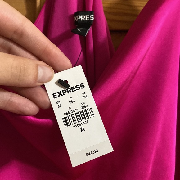 Express Satin Top - Picture 3 of 5